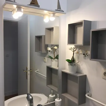 La Terrasse Honfleuraise * 옹플뢰르